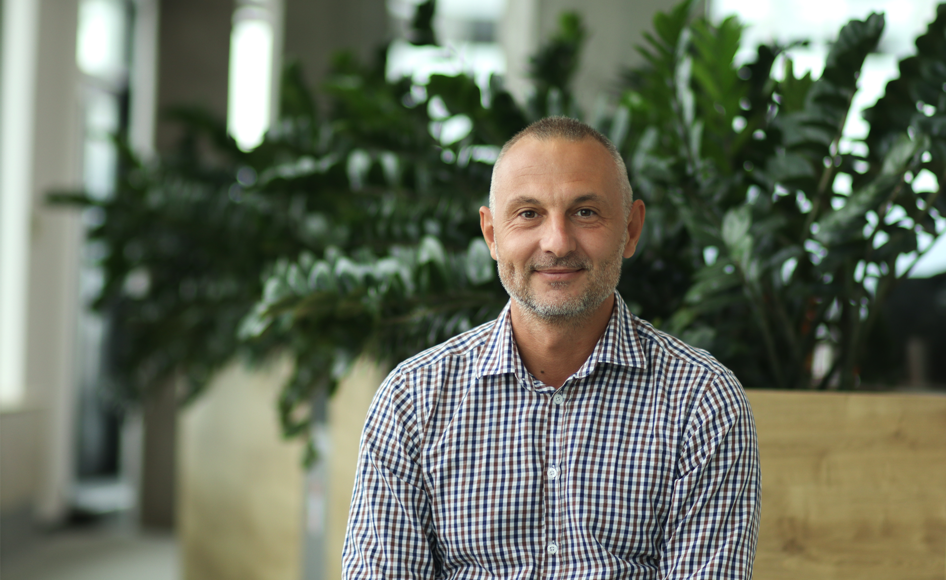 Srdjan Donevski OUR TEAM