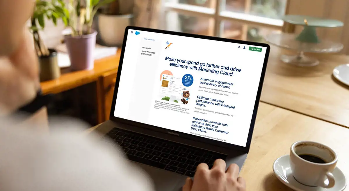 Global Email Marketing Campaign CS Stranica Fotografije